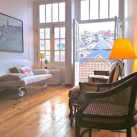 Historical Porto Apartment Room photo